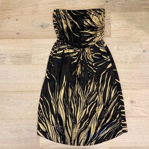 Black and Gold Strapless Dress with Pockets size S/M